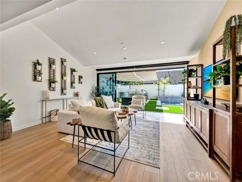 3262 Ruth Elaine , Rossmoor, CA