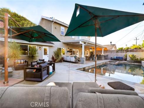 12021  Old Mill Road  , Rossmoor, CA