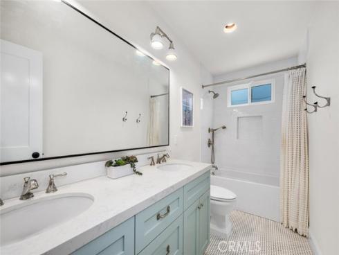11782 Davenport , Rossmoor, CA