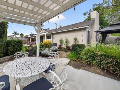 3342 Hillrose Drive , Rossmoor, CA