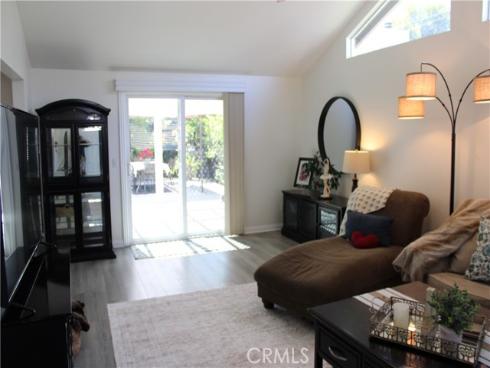 12181 Christy Lane , Rossmoor, CA