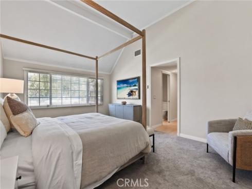 11672  Foster Road  , Rossmoor, CA