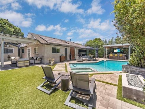 2661  Oak Knoll Drive  , Rossmoor, CA