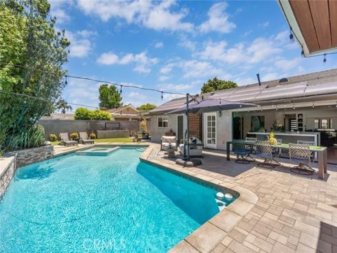 2661  Oak Knoll Drive  , Rossmoor, CA