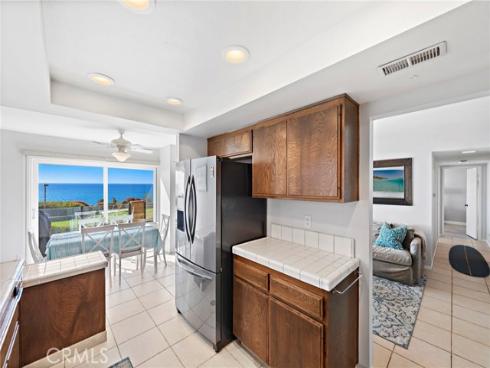 250 Avenida Lobeiro D , San Clemente, CA