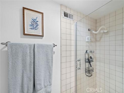 250 Avenida Lobeiro D , San Clemente, CA