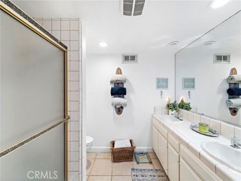 250 Avenida Lobeiro D , San Clemente, CA