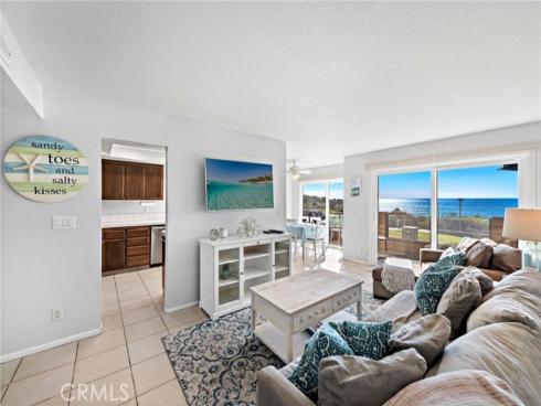 250 Avenida Lobeiro D , San Clemente, CA