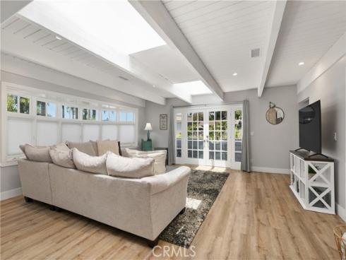 127 West Avenida De Los Lobos Marinos , San Clemente, CA