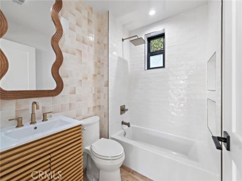 214 W Mariposa  B , San Clemente, CA