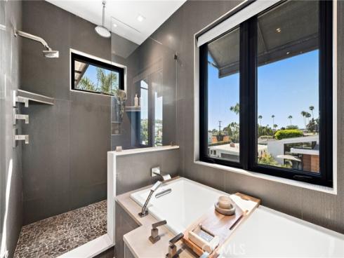 145 W Avenida Cadiz , San Clemente, CA