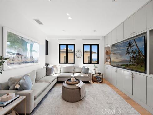 145 W Avenida Cadiz , San Clemente, CA