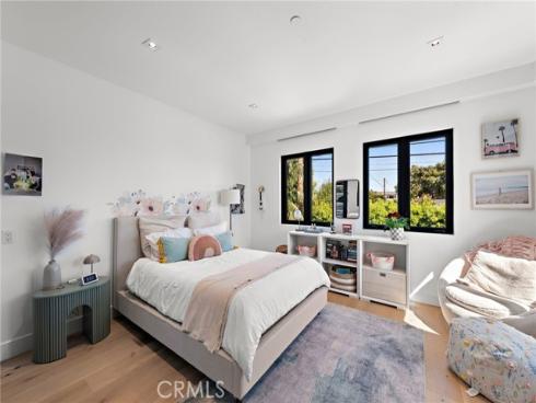 145 W Avenida Cadiz , San Clemente, CA