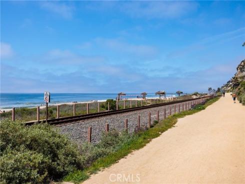 513 W Avenida De Los Lobos Marinos , San Clemente, CA