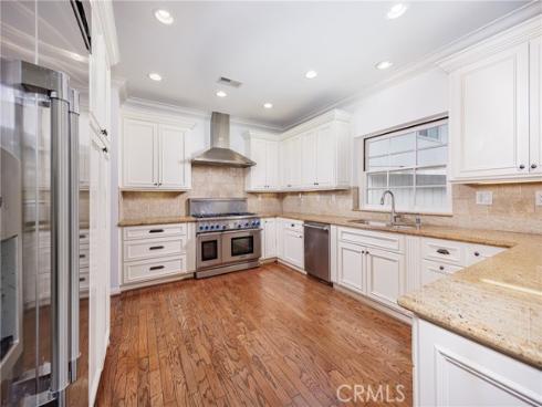 513 W Avenida De Los Lobos Marinos , San Clemente, CA