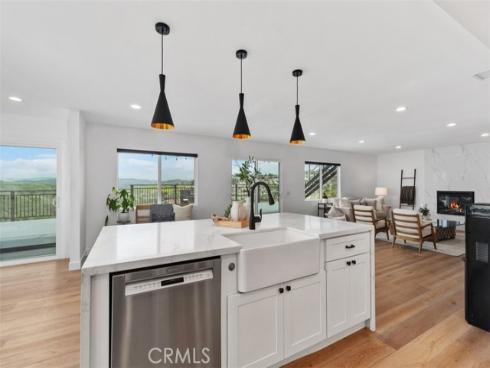 924  Avenida Presidio  , San Clemente, CA