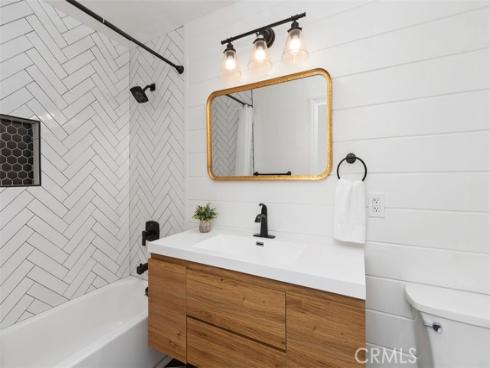 924  Avenida Presidio  , San Clemente, CA