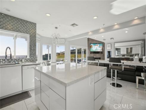 3  Via Pasa  , San Clemente, CA