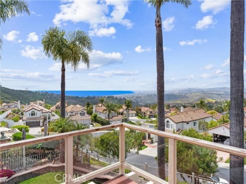 64  Camino San Jose  , San Clemente, CA