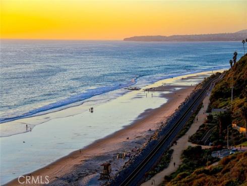 143  Avenida Pelayo  , San Clemente, CA