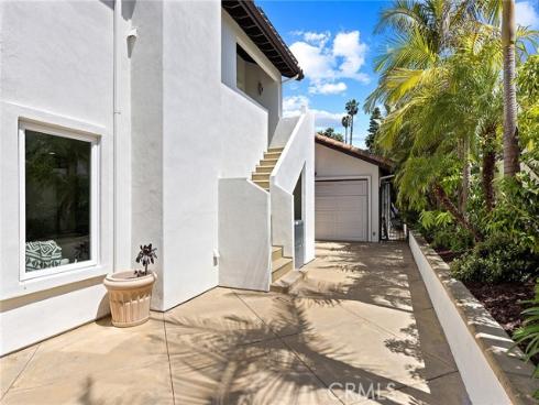 1110  Novilunio  , San Clemente, CA
