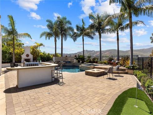 1110  Novilunio  , San Clemente, CA