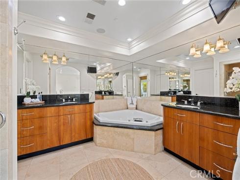 1110  Novilunio  , San Clemente, CA