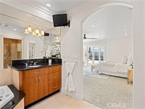 1110  Novilunio  , San Clemente, CA