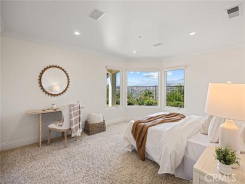 1110  Novilunio  , San Clemente, CA