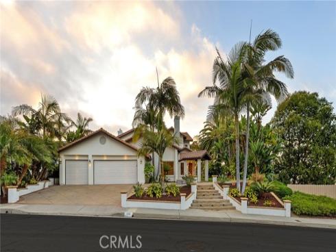 1110  Novilunio  , San Clemente, CA