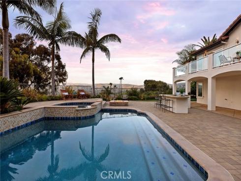 1110  Novilunio  , San Clemente, CA