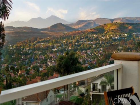 1110  Novilunio  , San Clemente, CA