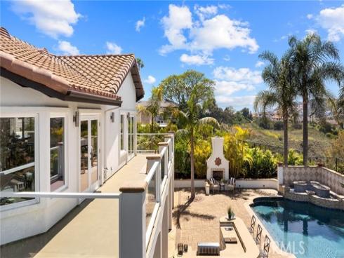 1110  Novilunio  , San Clemente, CA