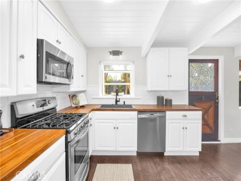 9 W Avenida Cornelio  , San Clemente, CA