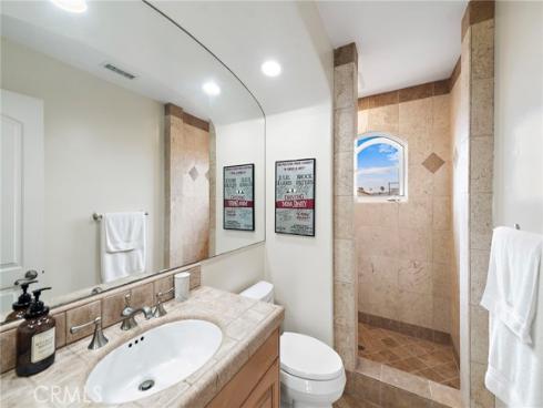 911 Buena Vista 1 , San Clemente, CA