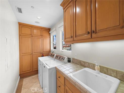 911 Buena Vista 1 , San Clemente, CA