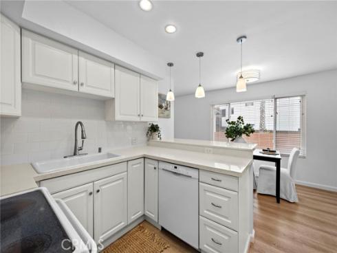 409 Arenoso 4 Lane, San Clemente, CA