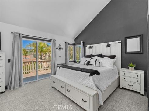 1200  Cerca  , San Clemente, CA
