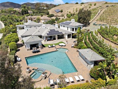 3202 Portico Del Norte