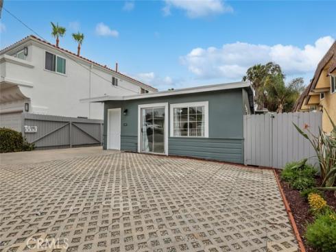 221  Avenida Monterey  , San Clemente, CA