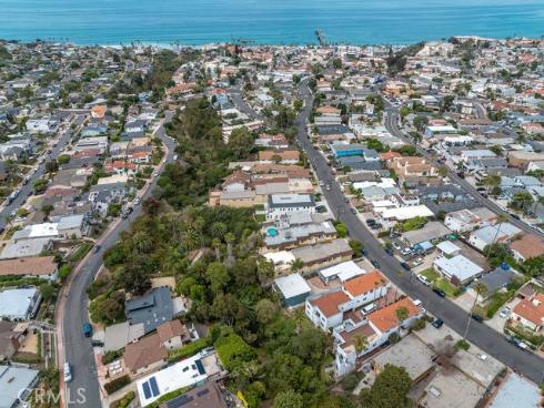 221  Avenida Monterey  , San Clemente, CA