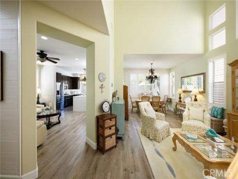 14  Chapital  , San Clemente, CA