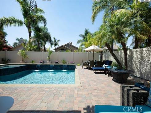 14  Chapital  , San Clemente, CA
