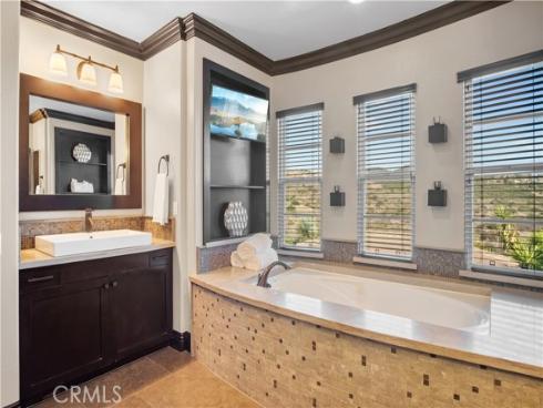 36  Via Divertirse  , San Clemente, CA