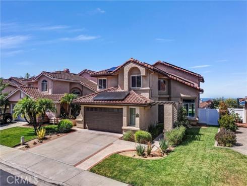 27  Burriana  , San Clemente, CA