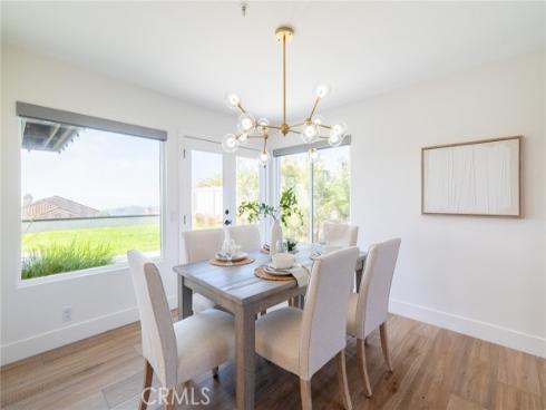 27  Burriana  , San Clemente, CA