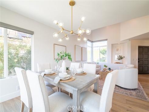 27  Burriana  , San Clemente, CA