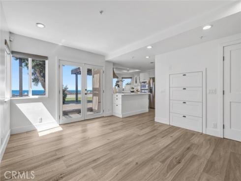 27  Burriana  , San Clemente, CA