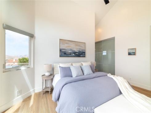 27  Burriana  , San Clemente, CA