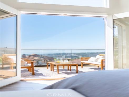 27  Burriana  , San Clemente, CA